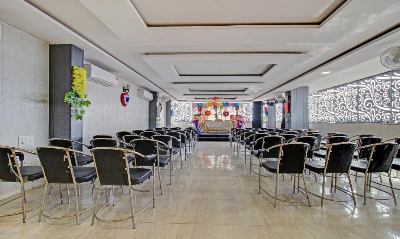 Treebo Trend Wedding Bells Kanpur Hotell Eksteriør bilde