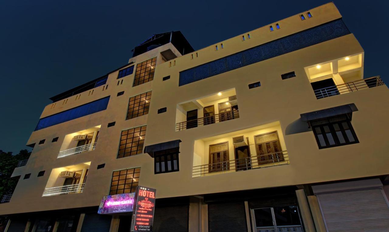 Treebo Trend Wedding Bells Kanpur Hotell Eksteriør bilde