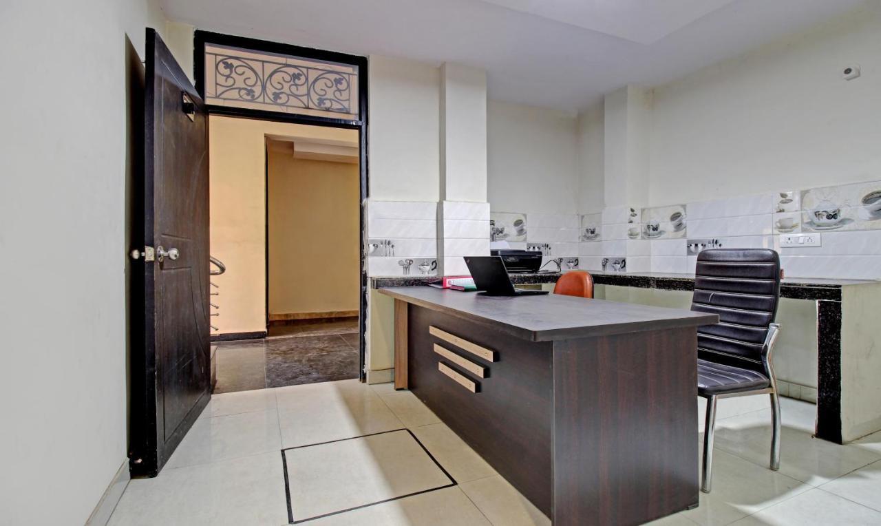 Treebo Trend Wedding Bells Kanpur Hotell Eksteriør bilde