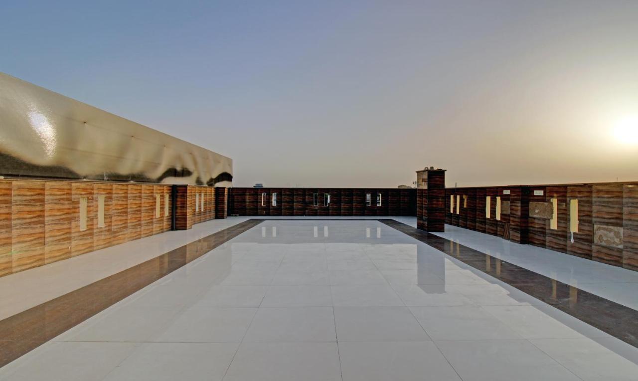 Treebo Trend Wedding Bells Kanpur Hotell Eksteriør bilde